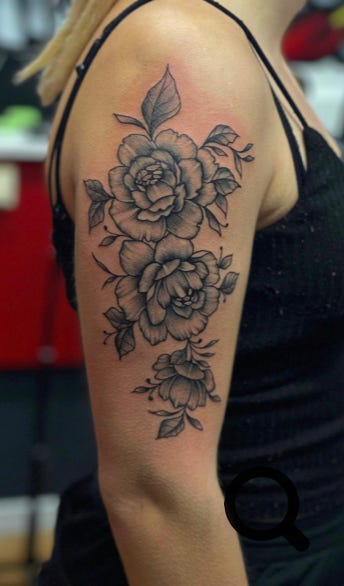 Blumen Tattoo