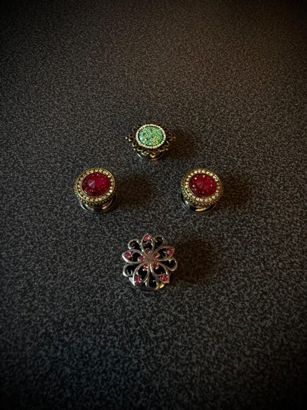 (Verschiedenster) Piercing Schmuck 
