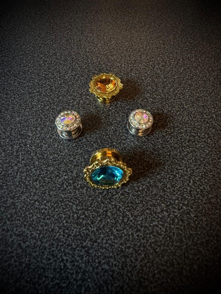 (Verschiedenster) Piercing Schmuck 